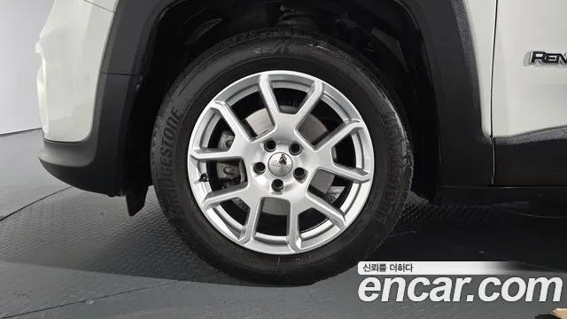 Jeep Renegade id 2863555 из Кореи 15