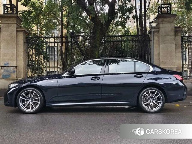 BMW 3 series 2024 Черный из Китая, фото 5