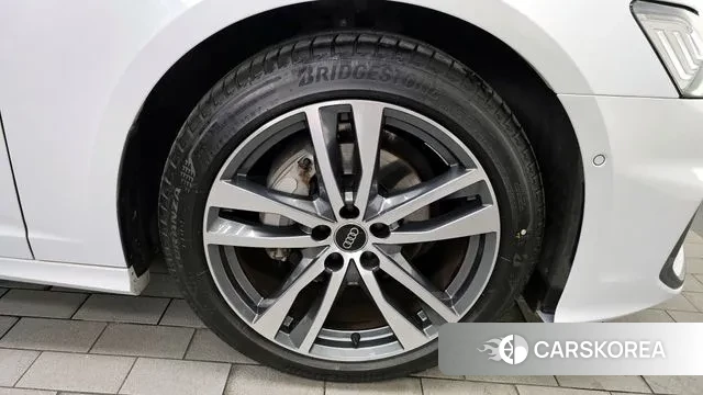 Audi A6 (C8) id 3031543 из Кореи 15