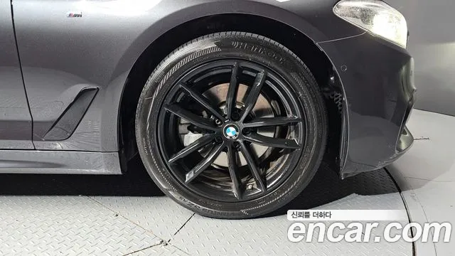 BMW 5 Series (G30) id 2797994 из Кореи 15