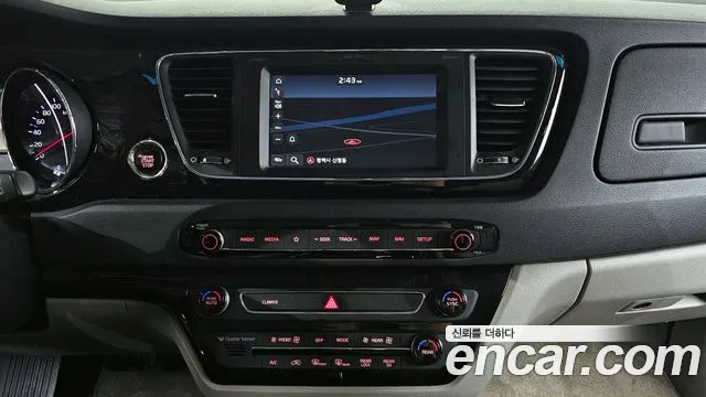 Kia The New Carnival id 2520503 из Кореи 15