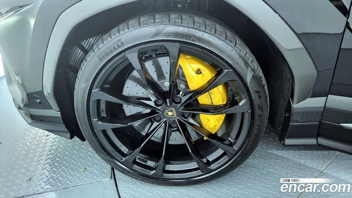 Lamborghini Urus id 2091898 из Кореи 8