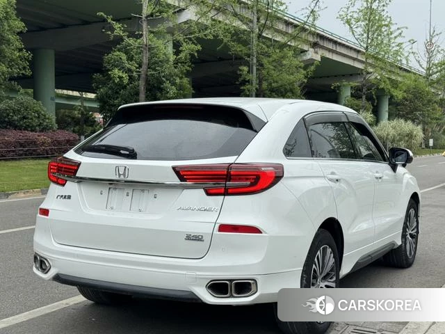 Honda Crown Road id 4260723 из Китая 12
