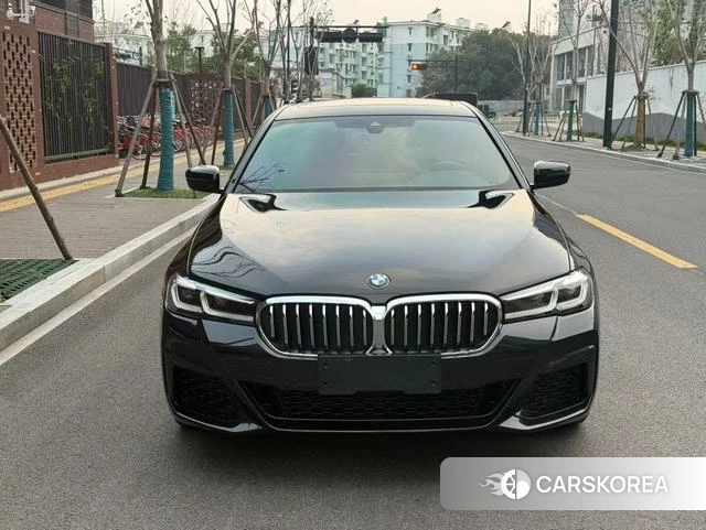 BMW 5 series 2021 Черный из Китая, фото 5