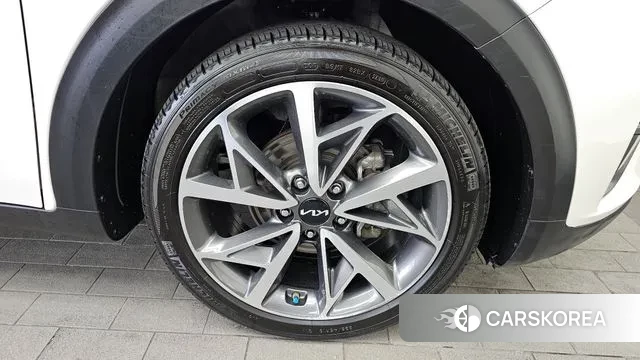 Kia The New Niro id 3592737 из Кореи 15