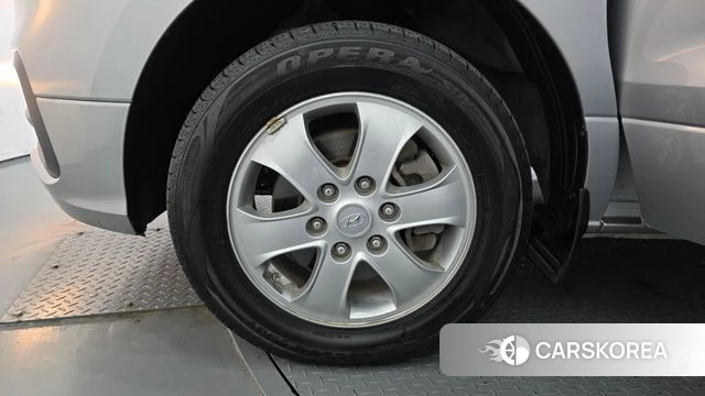Hyundai The New Grand Starex id 4543364 из Кореи 27