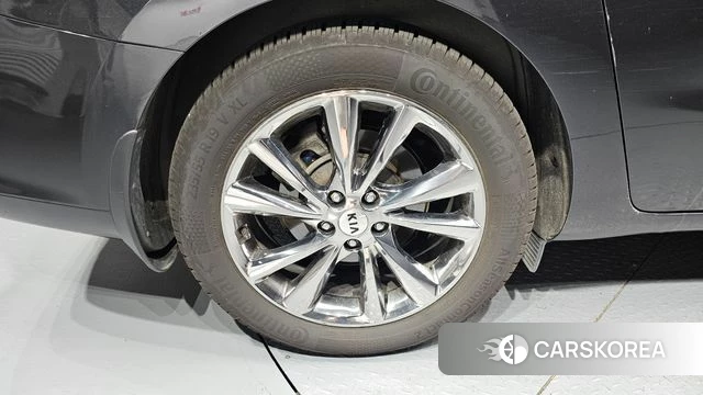 Kia The New Carnival id 4557932 из Кореи 25