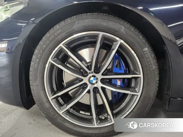 BMW 5 Series (G30) id 3338725 из Кореи 15