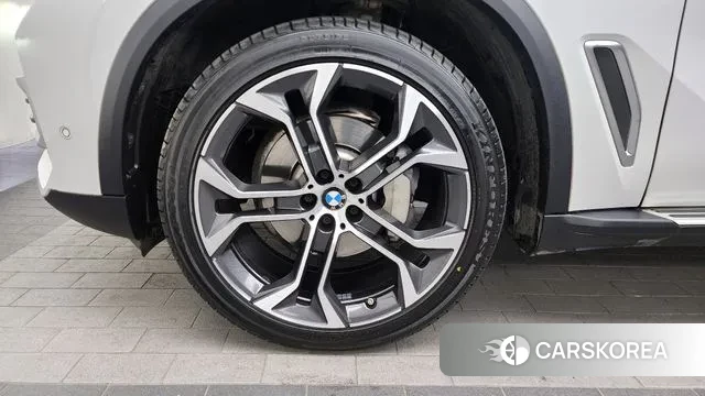 BMW X5 (G05) id 3565952 из Кореи 15