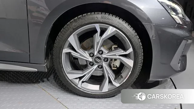 Audi A3 (8Y) id 3453046 из Кореи 15