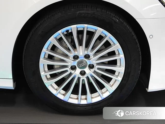 Audi A6 (C8) id 3390409 из Кореи 15