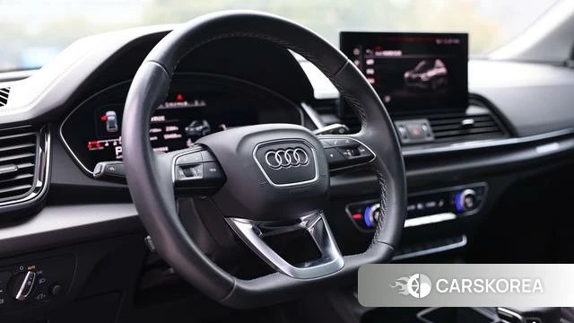 Audi Q5L id 4359083 из Китая 12