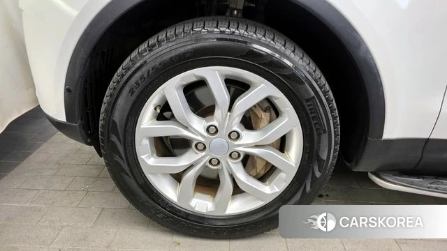 Land Rover Discovery 5 id 4285022 из Кореи 26
