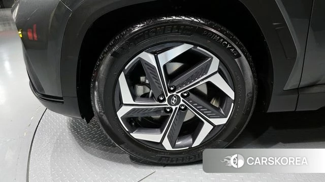Hyundai Tucson (NX4) id 3910961 из Кореи 15