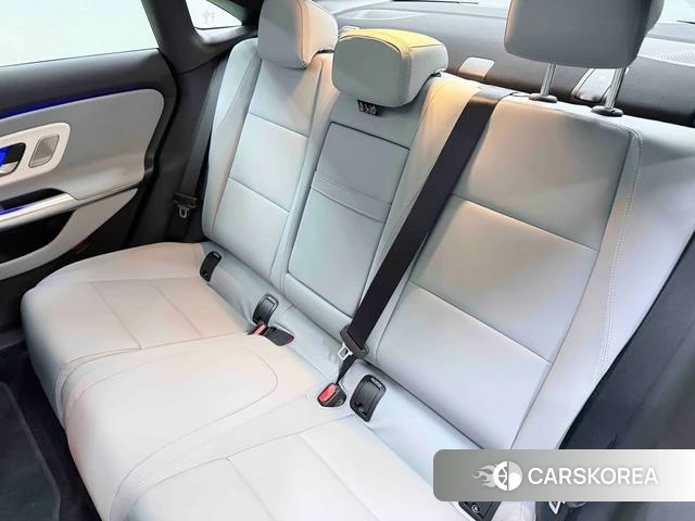 Mercedes-Benz CLA EV id 4365738 из Китая 19