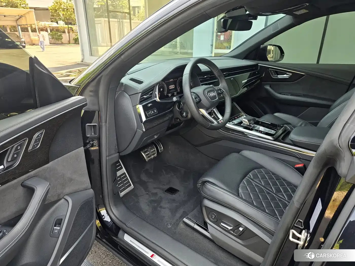 Audi Q8 id 4539481 из Китая 13