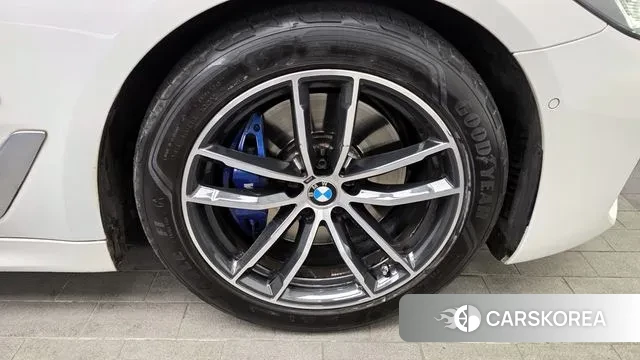 BMW 5 Series (G30) id 3675520 из Кореи 15