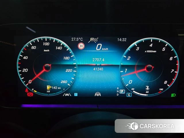 Mercedes-Benz E-Class W213 2023 Белый из Кореи, фото 5