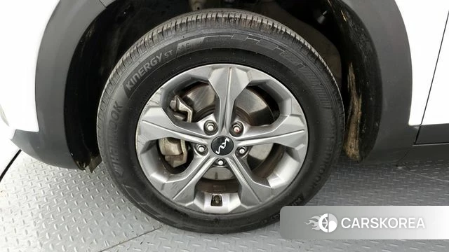 Kia Seltos id 4293121 из Кореи 15