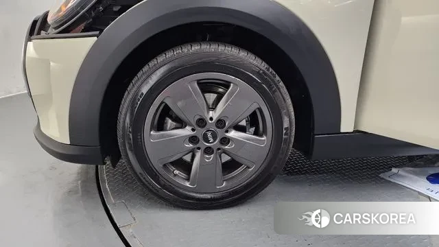 Mini Cooper id 3305786 из Кореи 15