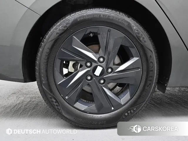 Hyundai Avante Hybrid (CN7) id 3290376 из Кореи 15