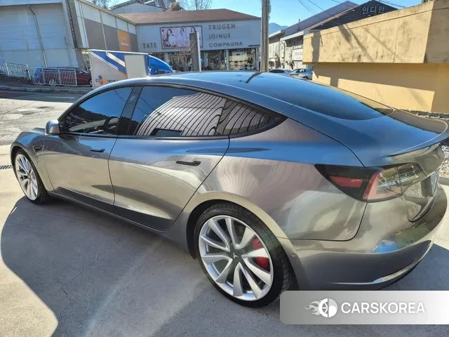Tesla Model 3 id 3557128 из Кореи 15