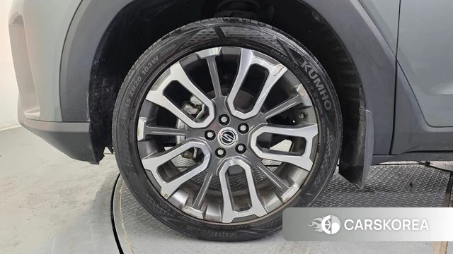 Ssangyong Torres id 4415115 из Кореи 15