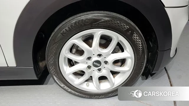 Mini Cooper D id 3220539 из Кореи 15