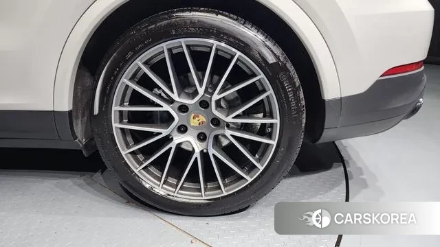 Porsche Cayenne (PO536) id 3043923 из Кореи 15