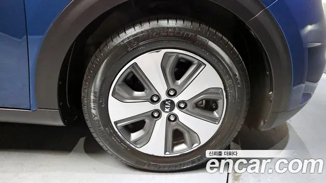 Kia Niro id 2468655 из Кореи 15