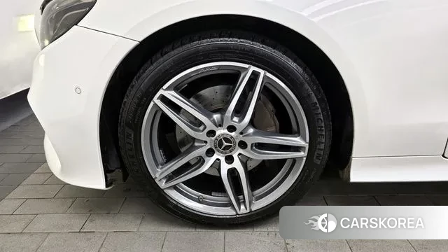 Mercedes-Benz E-Class W213 id 3698483 из Кореи 15