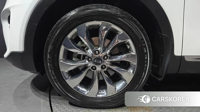 Kia The New Sorento id 4633359 из Кореи 15