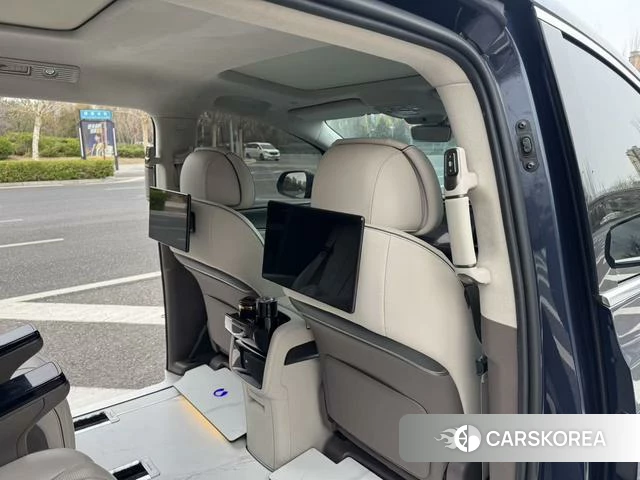 Denza D9 DM 2023 Черный из Китая, фото 5