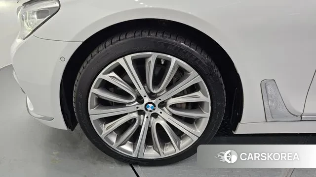 BMW 7 Series (G11) id 3018852 из Кореи 15