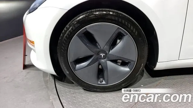 Tesla Model 3 id 2875761 из Кореи 15