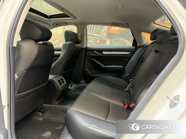 Honda Accord id 4258024 из Китая 10