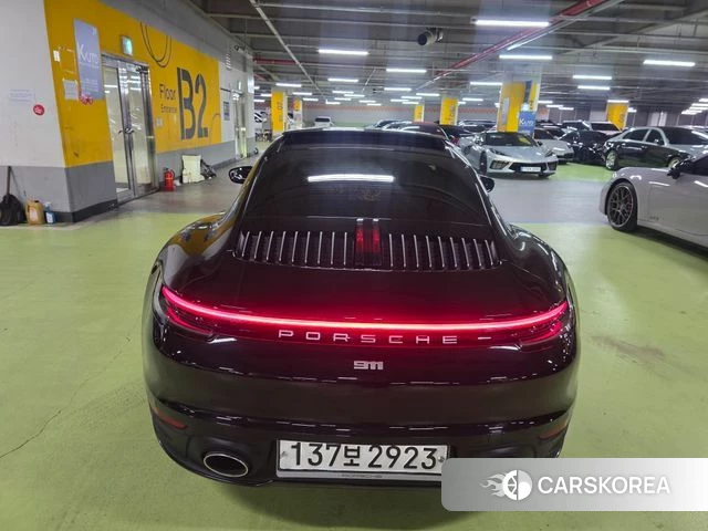 Porsche 911(992) id 4865011 из Кореи 10