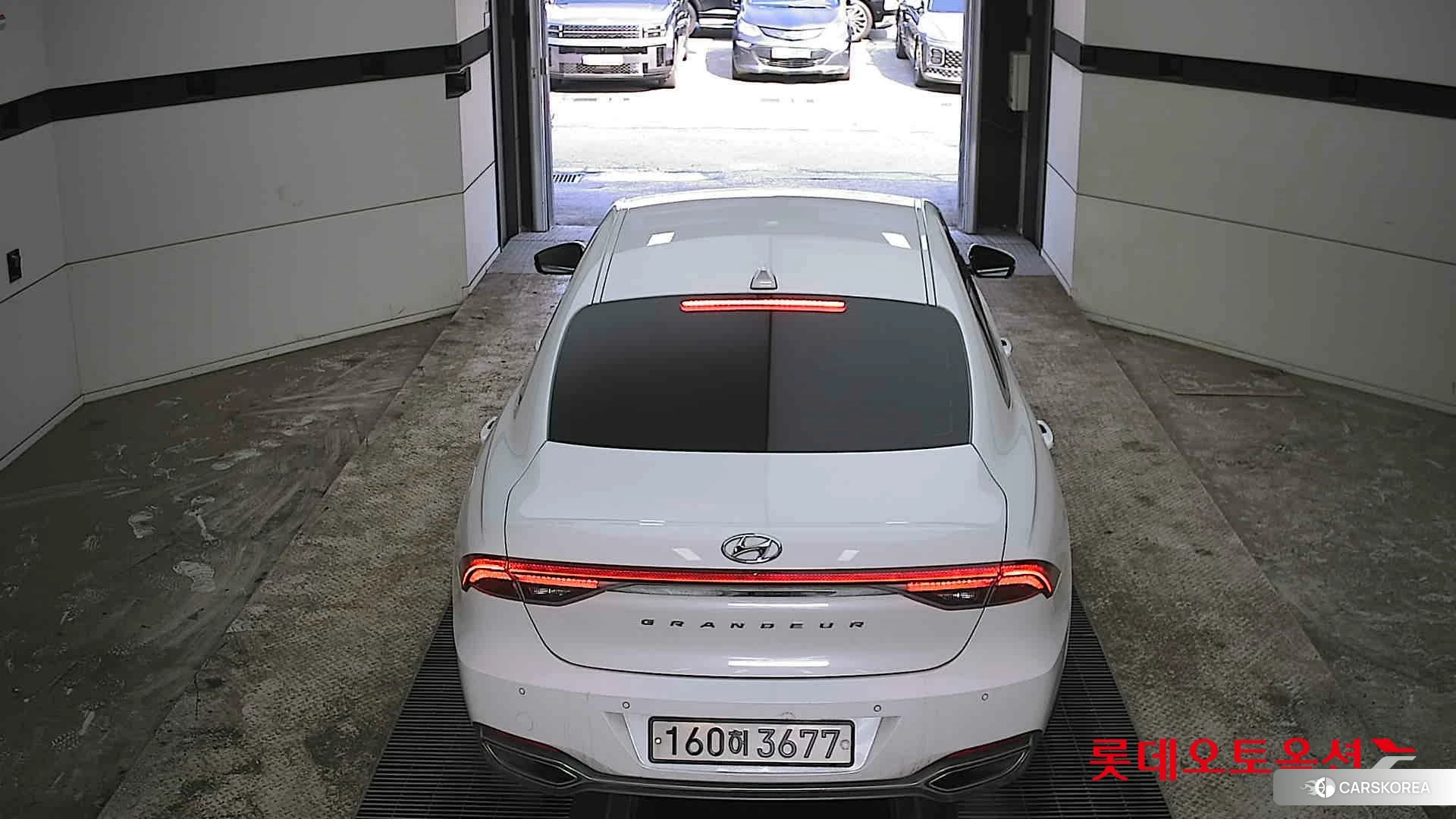 Hyundai Grandeur Hybrid id 3882009 из Кореи 33