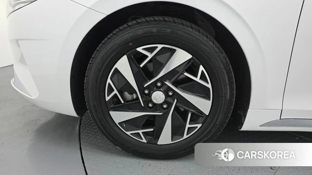 Hyundai The New Grandeur IG Hybrid id 4284215 из Кореи 15