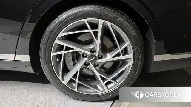 Genesis G90 (RS4) id 3453038 из Кореи 15