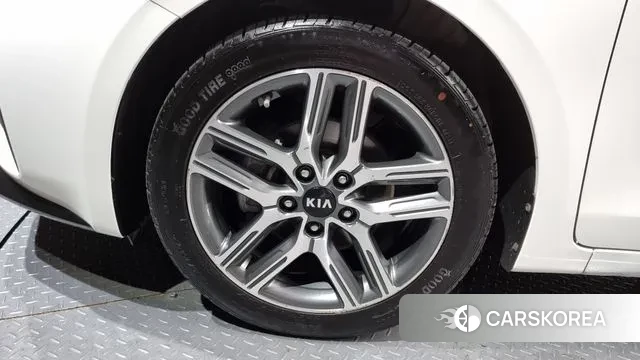 Kia Come New K3 id 3039438 из Кореи 15