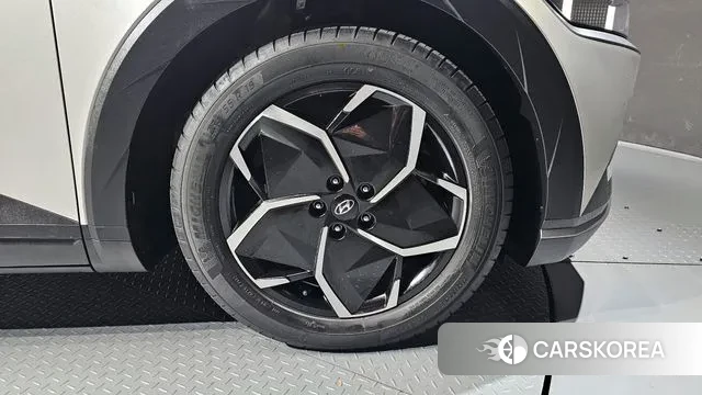 Hyundai Ionic 5 id 3458029 из Кореи 15