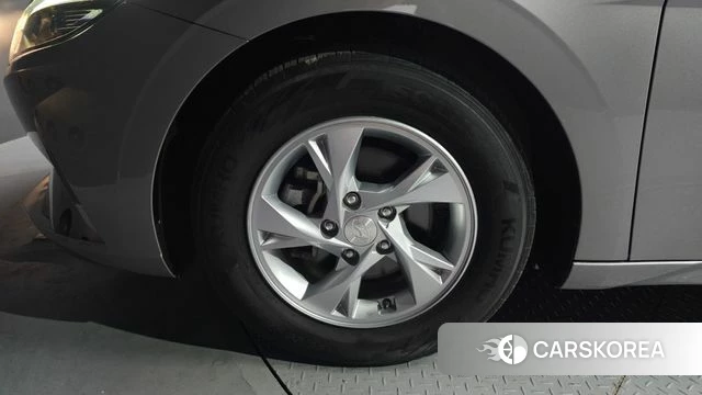 Hyundai Avante (CN7) id 3904639 из Кореи 15