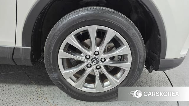 Toyota RAV4 id 3867264 из Кореи 15