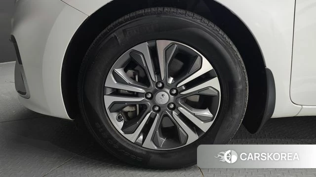 Kia The New Carnival id 3899329 из Кореи 15