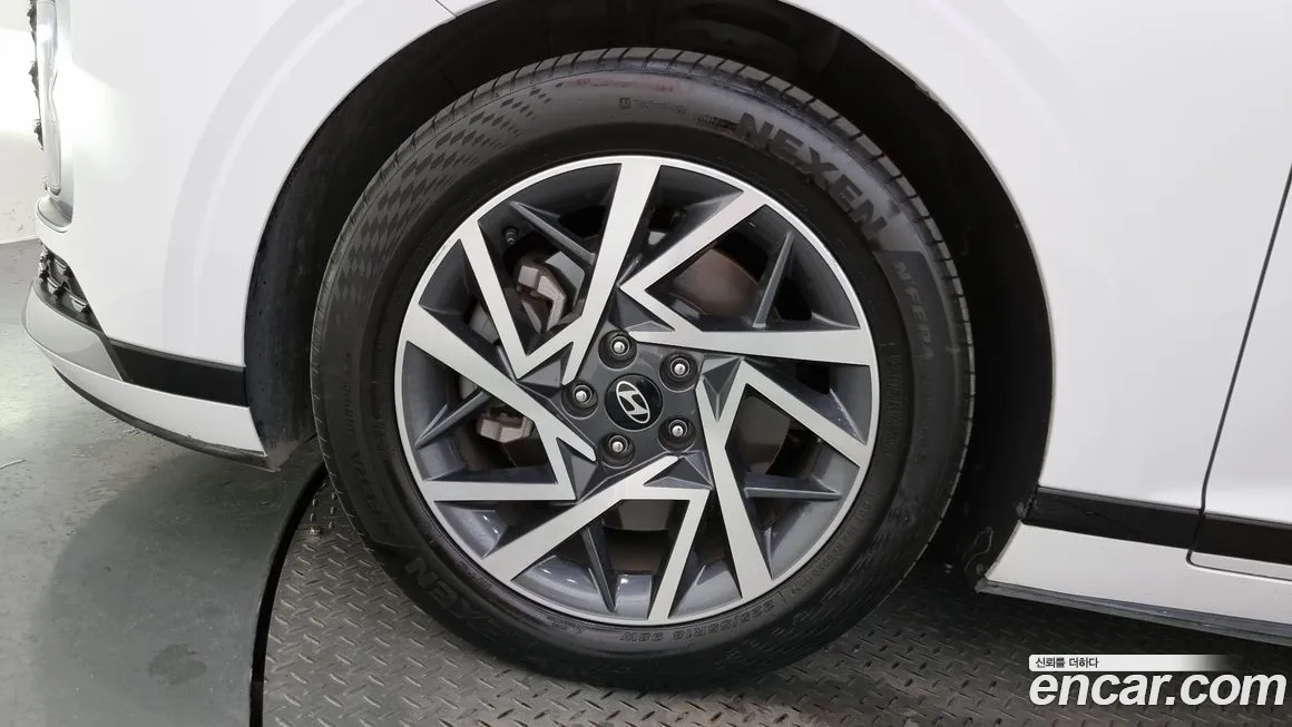 Hyundai Grandeur (GN7) id 1885967 из Кореи 15