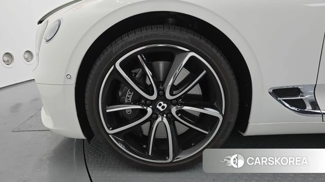 Bentley Continental GT 3rd Generation id 4244431 из Кореи 15