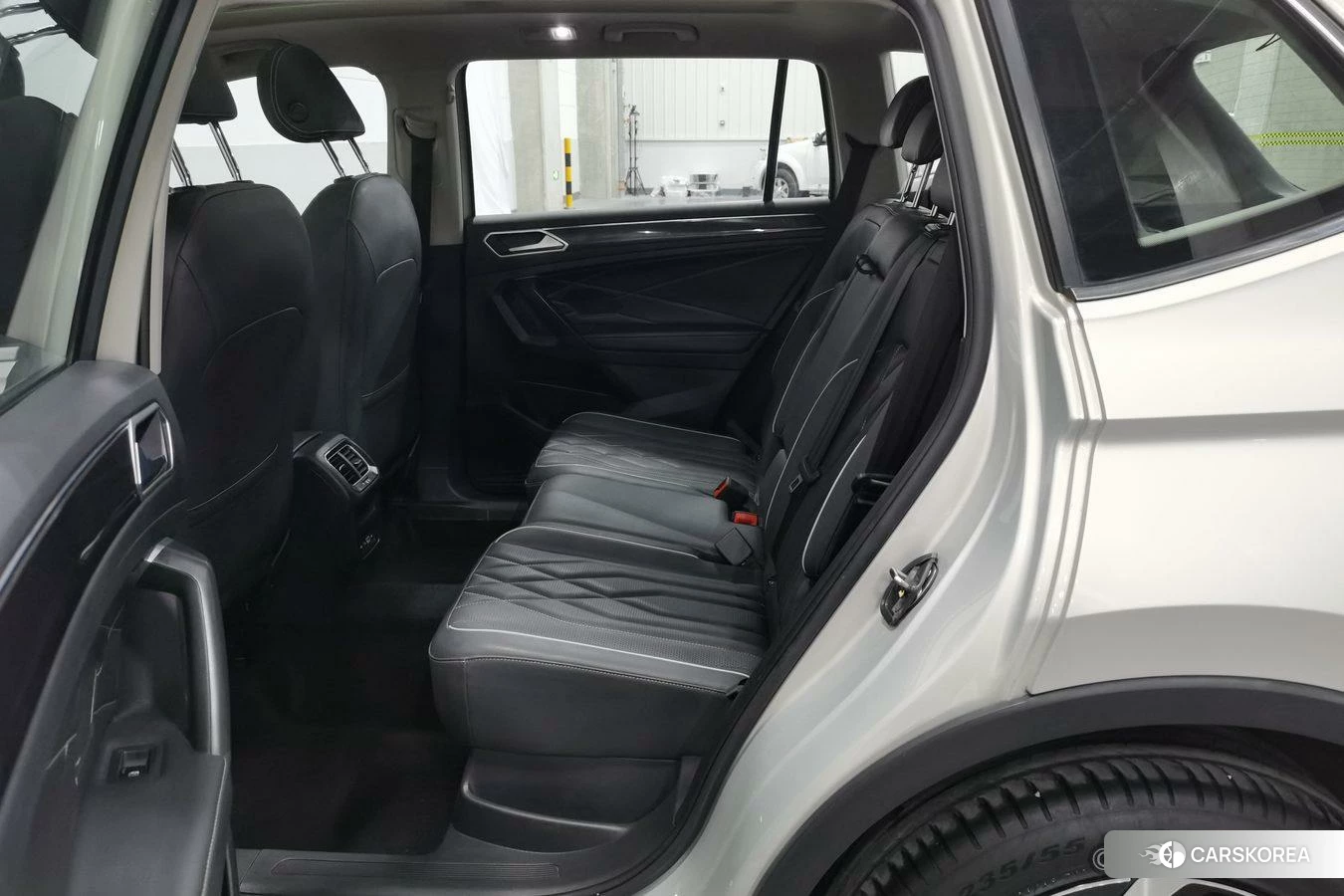 Volkswagen Tiguan L id 4510688 из Китая 19