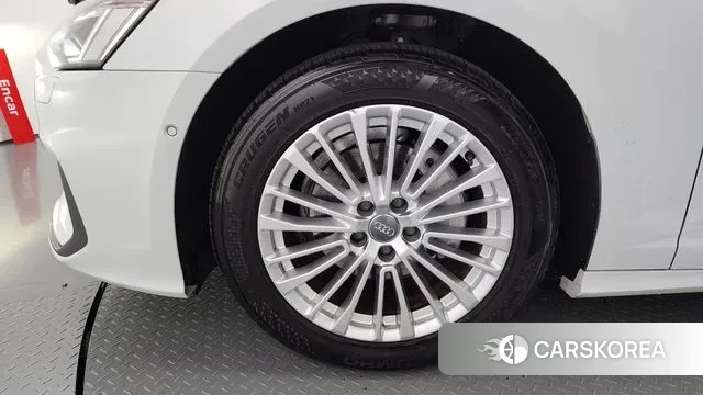 Audi A6 (C8) id 3175958 из Кореи 15