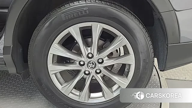 Toyota RAV4 id 3060771 из Кореи 10